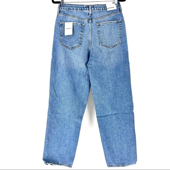 Forever 21 Women's Mid Rise Relaxed Fit Slim Leg Boyfriend Jeans - 26 - Picture 6 of 8